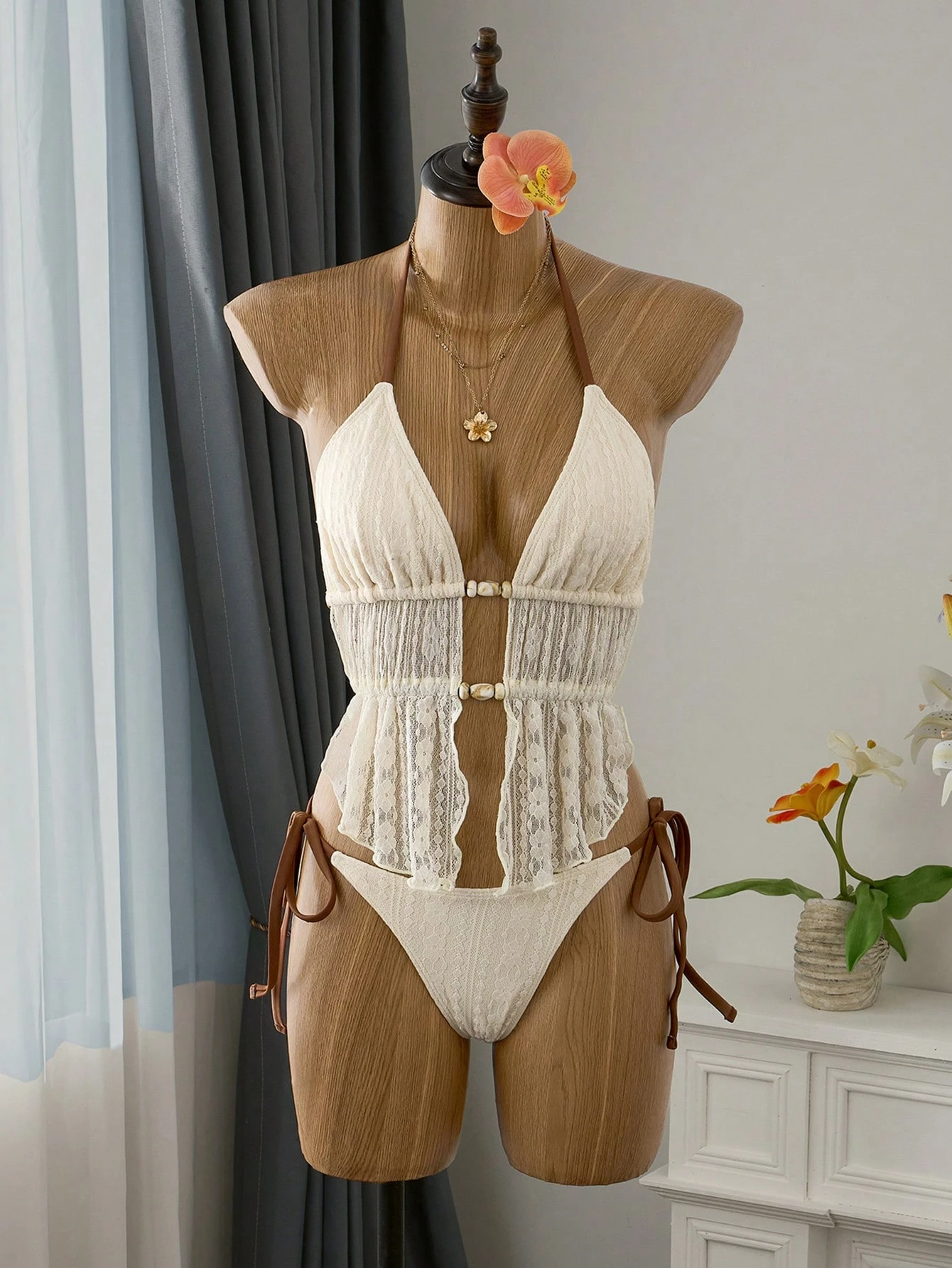 Cream Lace Halter Neck Tankini - Cocktail Shaker Set avis et prix