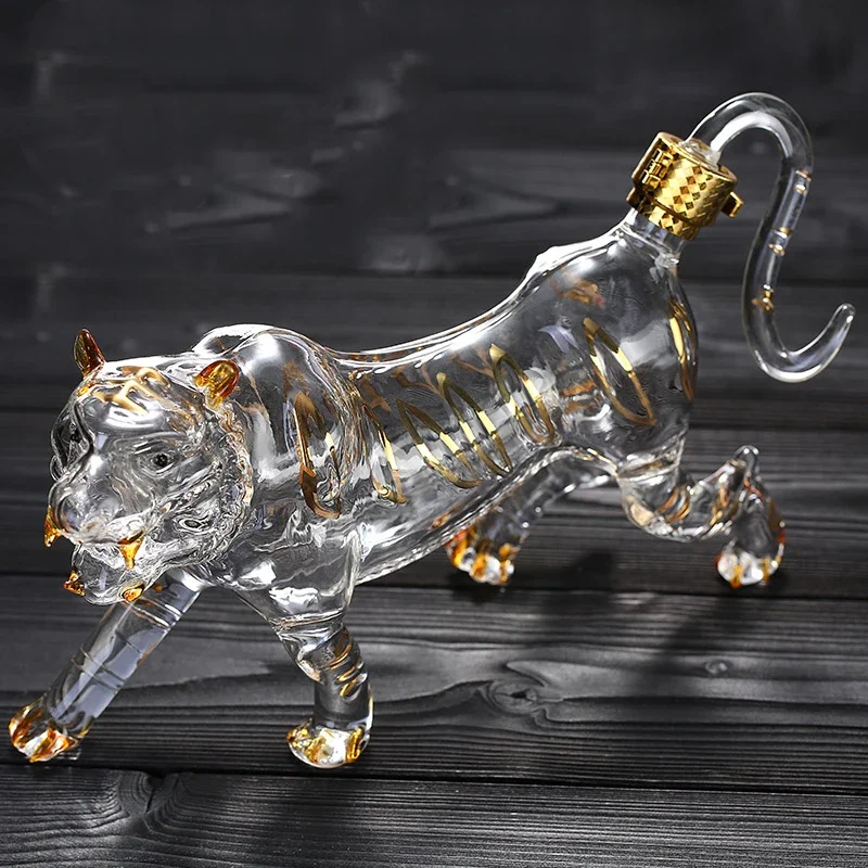 Handsome tiger shaped animal l - Wine Beer Liquor avis et prix